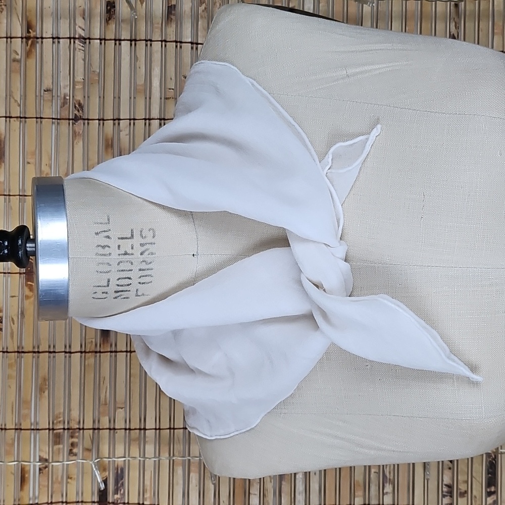 Delicate Vintage White Scarf